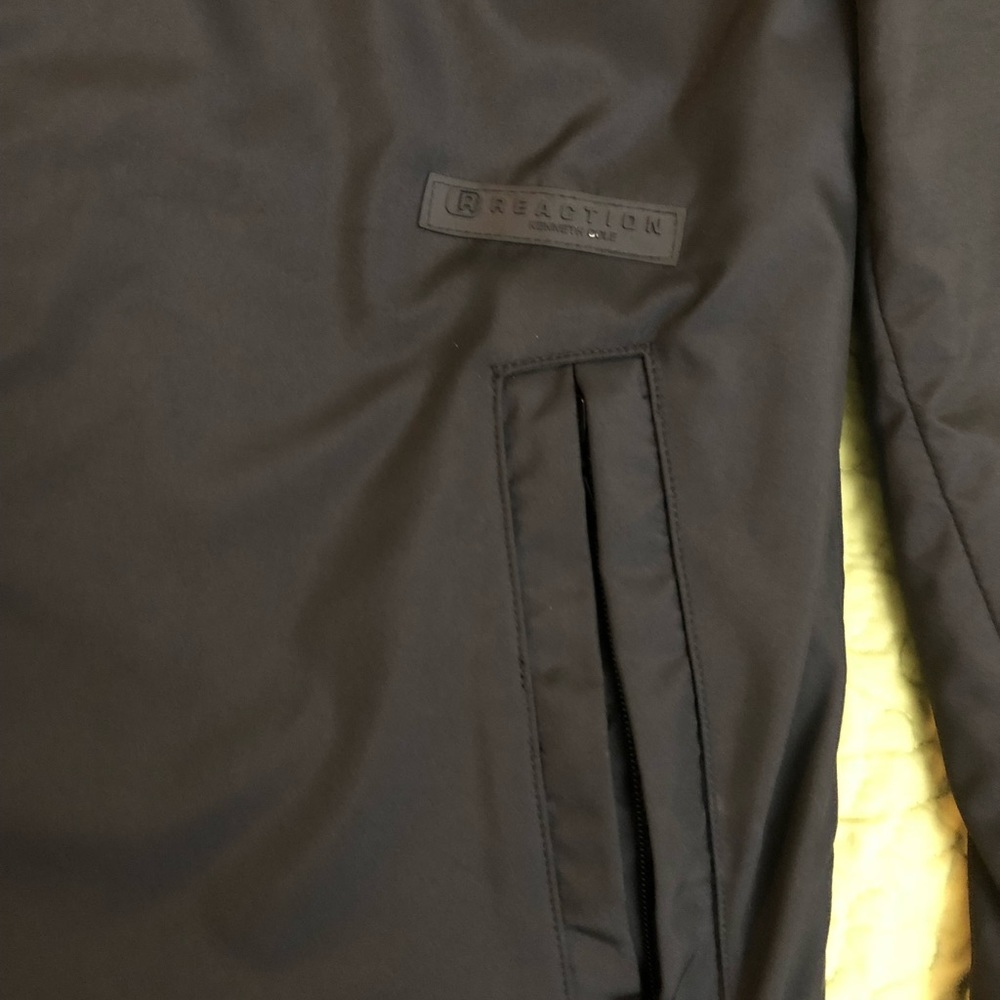 Jacket - Picture 8 of 8